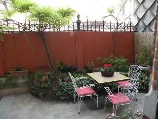 בריסל Guesthouse Cote Decor מלון